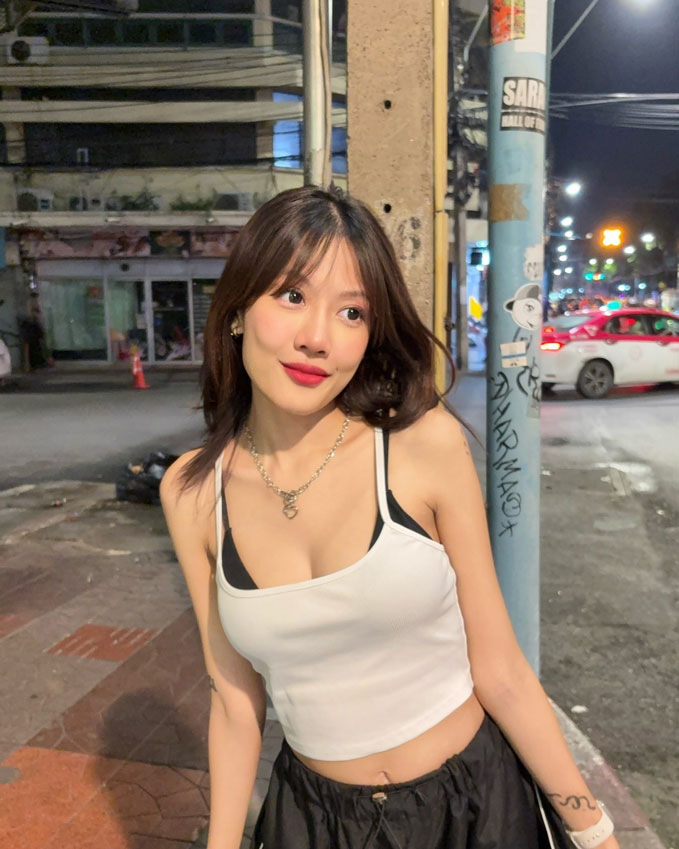 valnie24 39